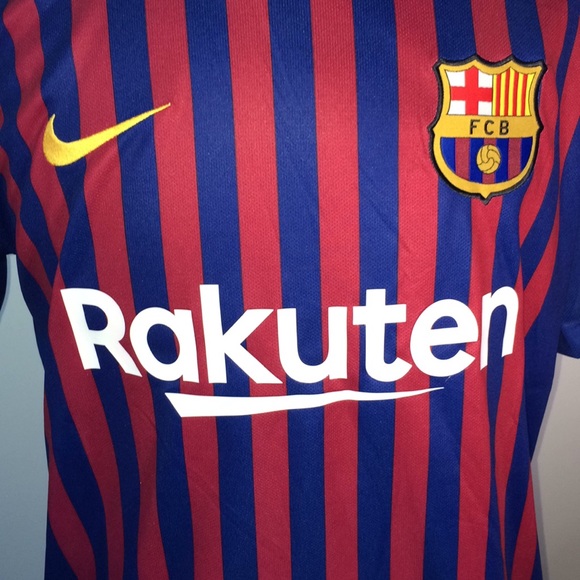 Barcelona Home Jersey- OPEN TO OFFERS!😊💵💵💵 - Picture 2 of 8